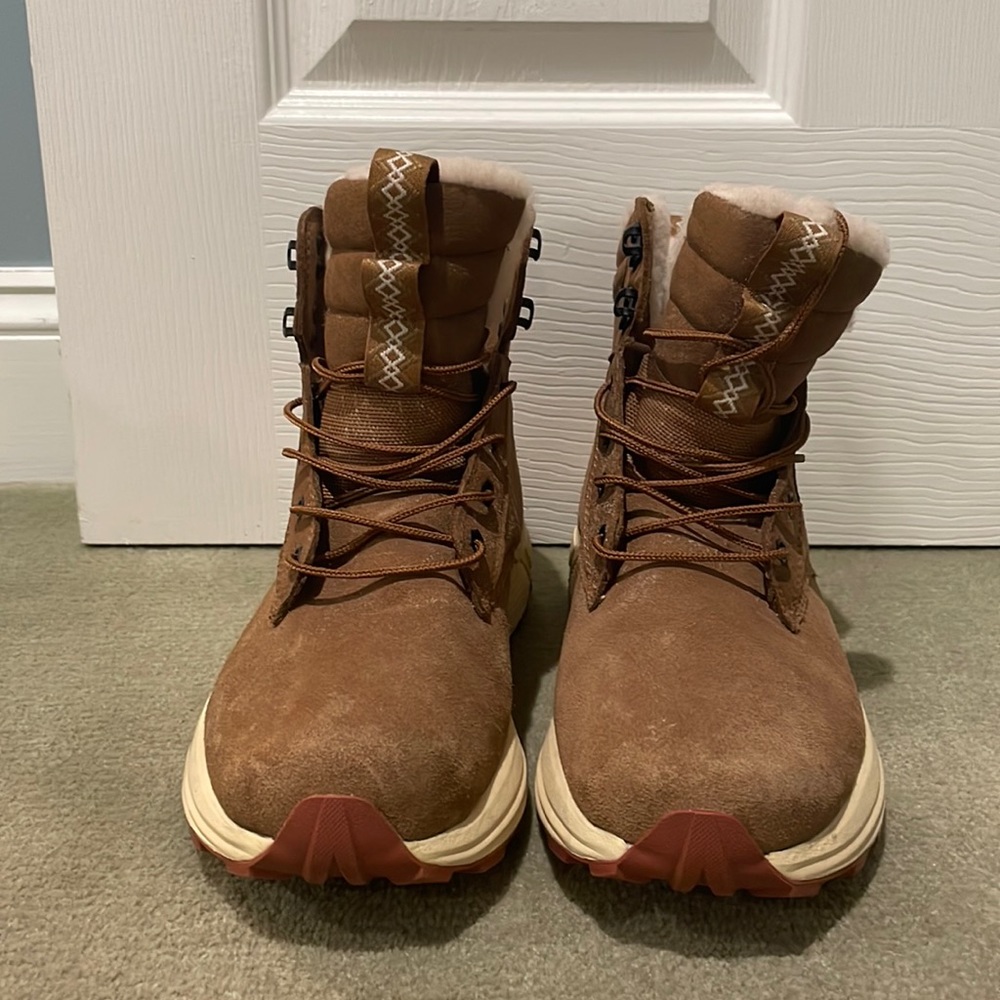 Ugg Miwo Utility boots